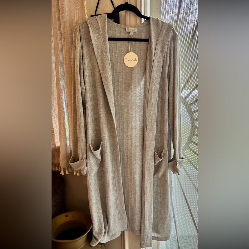 NWT duster cardigan w/ hood, light grey, so soft!!!! Size XL